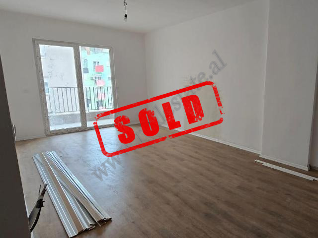 Apartament 2+1 ne shitje tek Kompleksi Aura, ne rrugen Dritan Hoxha prane Universitetit Zoja e Keshi